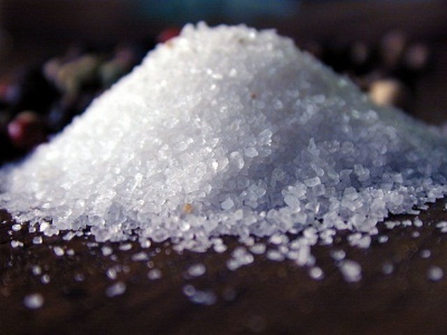 В профилактических целях можно использовать поваренную соль