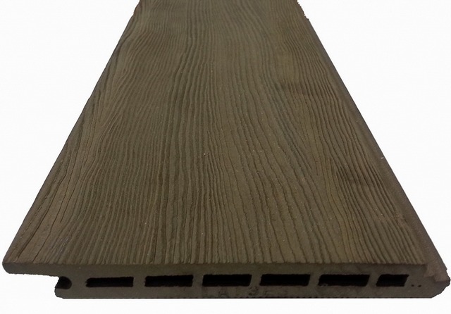 Сайдинговая панель из древесно-полимерного композита