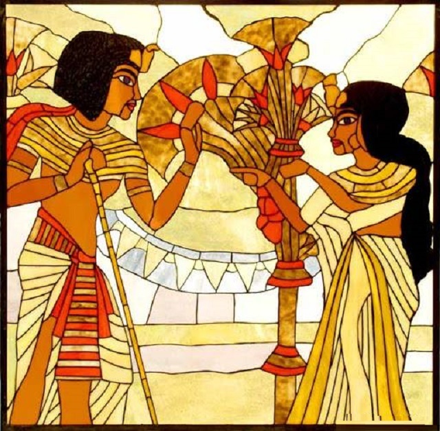 Остаются в моде и древнеегипетские сюжетные темы