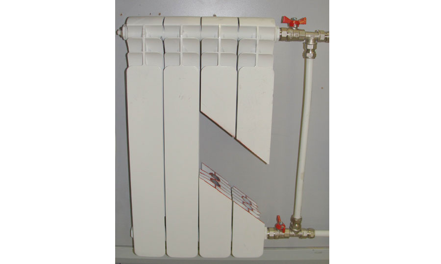 Алюминиевый радиатор отопления в разрезе