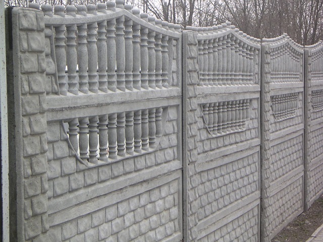 Декоративный наборный бетонный забор с 
